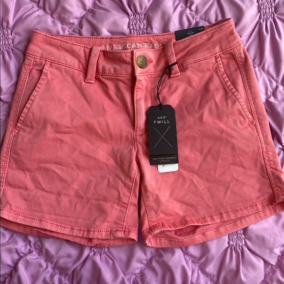 NWT!! American Eagle Midi Twill Pink Shorts — Size 0!! - Picture 1 of 9